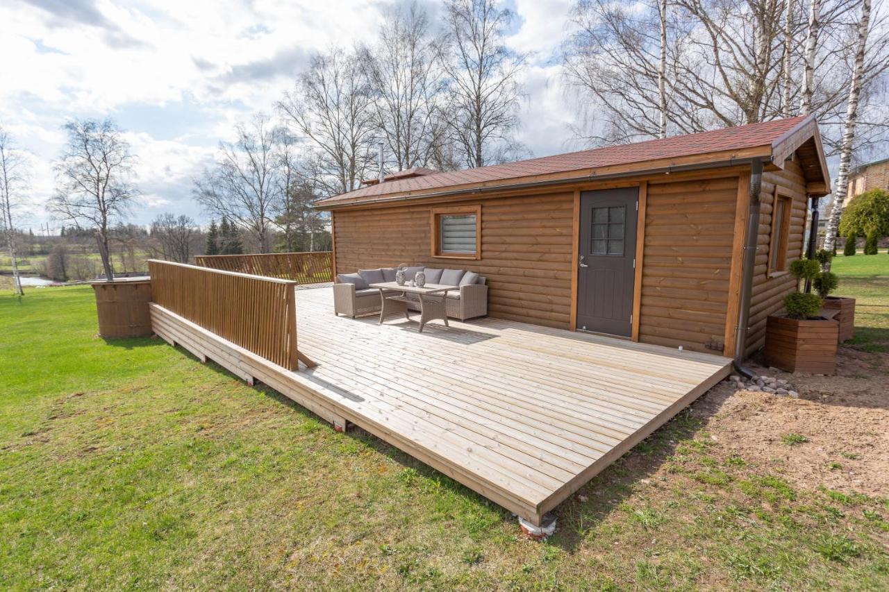 Brivdienu Maja-Lauvas Licis Rūjiena Exterior foto